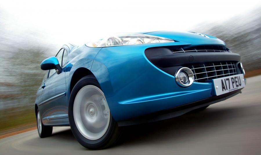  Peugeot 207 2006 года  (фото 30 из 180)